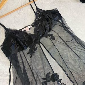 Victoria’s Secret Black Lace Lingerie Cami Size L